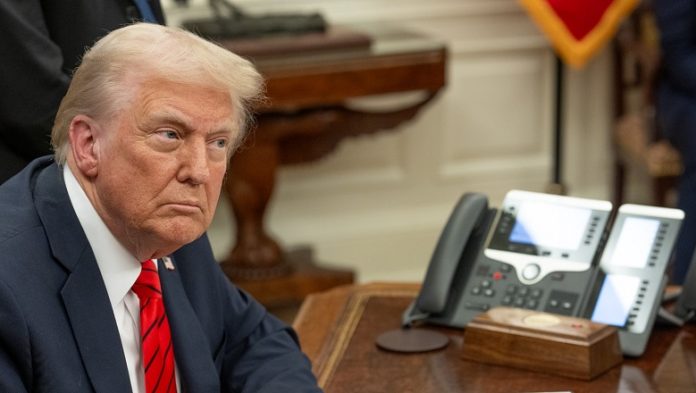 «Есть шанс чего-то достичь». Трамп рассказал подробности беседы с Путиным «Есть шанс чего-то достичь». Трамп рассказал подробности беседы с Путиным