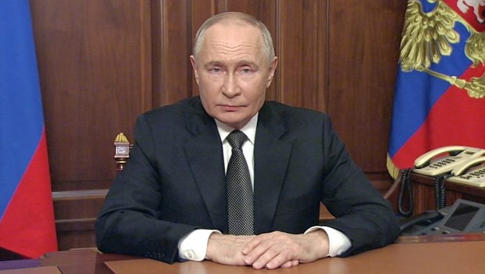 Пётр Акопов: Путин не отдаст Украину Западу ни при каких обстоятельствах Пётр Акопов: Путин не отдаст Украину Западу ни при каких обстоятельствах
