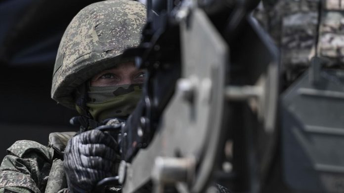С мест сообщают о скором возобновлении боёв за Изюм С мест сообщают о скором возобновлении боёв за Изюм