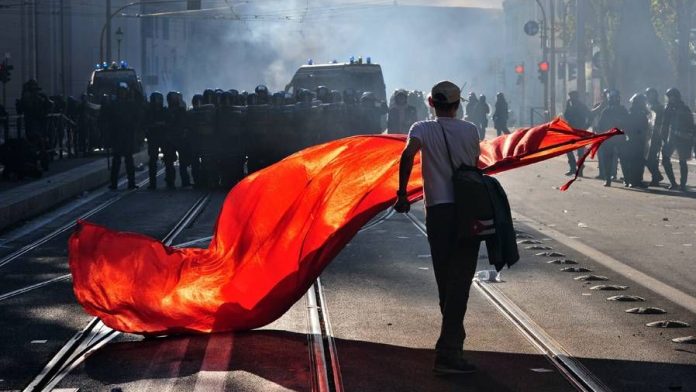 Только в красной модели возможно подлинное братство народов Только в красной модели возможно подлинное братство народов